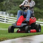Craftsman R110 11.5 HP 36-Inch Riding Lawn Mower (Manual/Gear Transmission) - Image 2